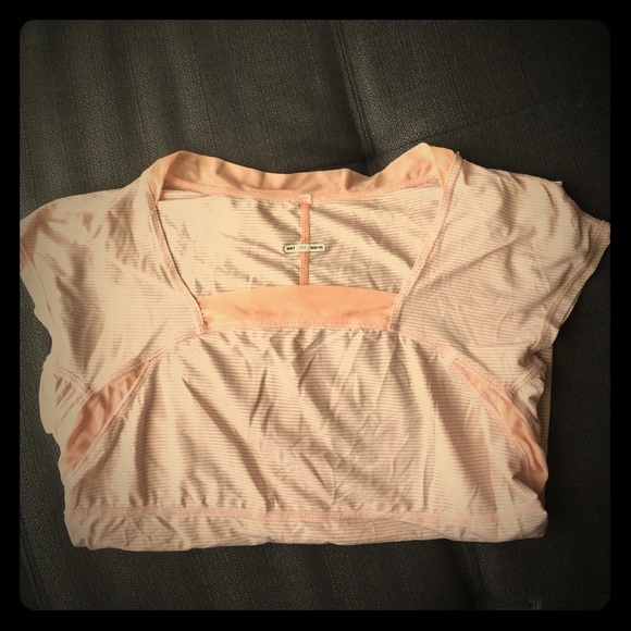 Lululemon "silver" performance top