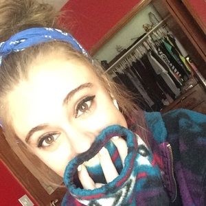 Meet your Posher, Kassidy