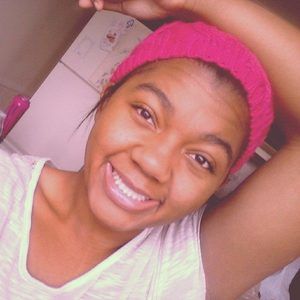 Meet your Posher, Monique