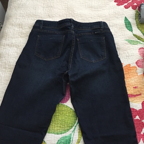 Basic denim - Picture 3 of 3