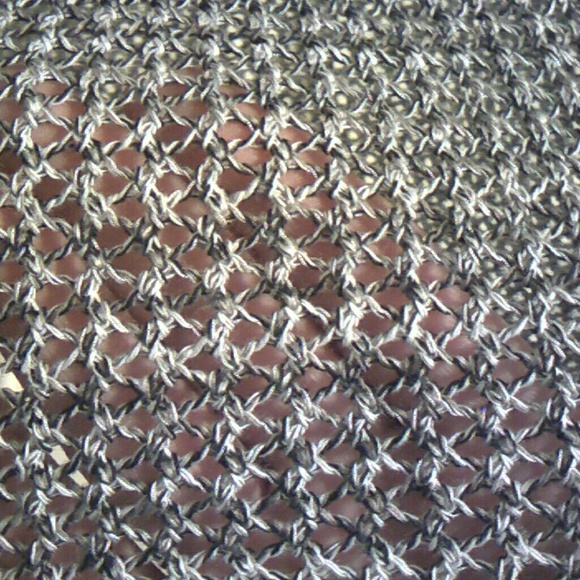 Top - Picture 2 of 2