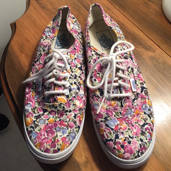 *sold on mercari*