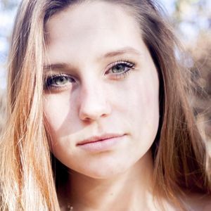 Meet your Posher, Kindra