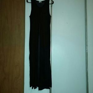 Long dark drown nit vest