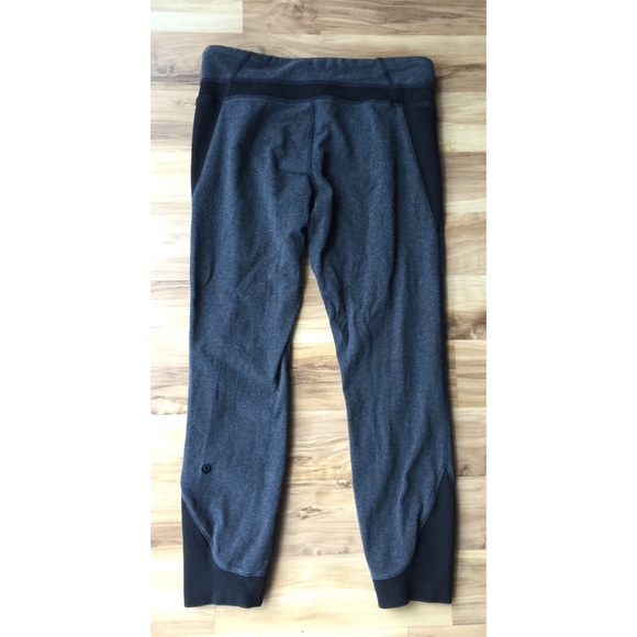 Lululemon crop
