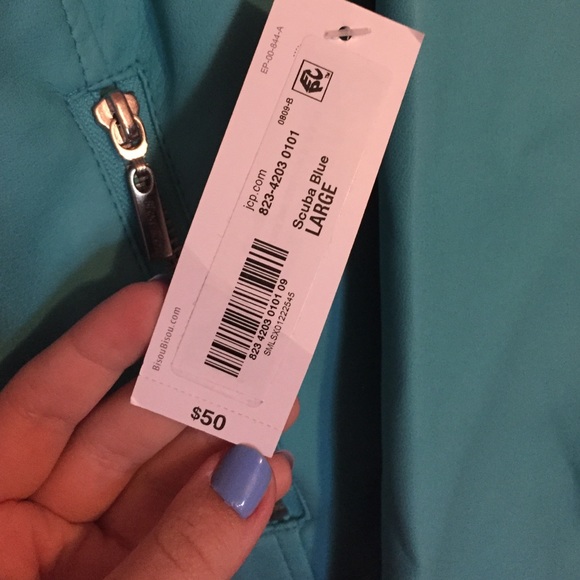 Bisou Bisou blue pleather jacket - Picture 4 of 4