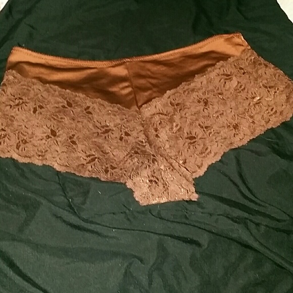 SOLD - Picture 2 of 3