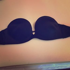 Strapless bra