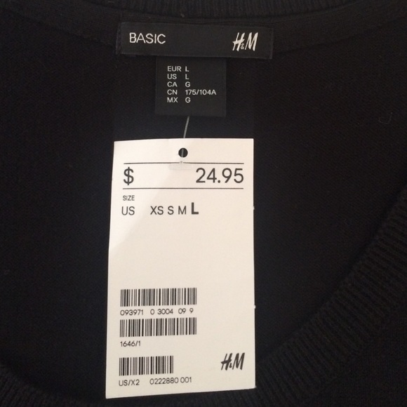 H&M Dresses & Skirts - Black long sleeve  dress