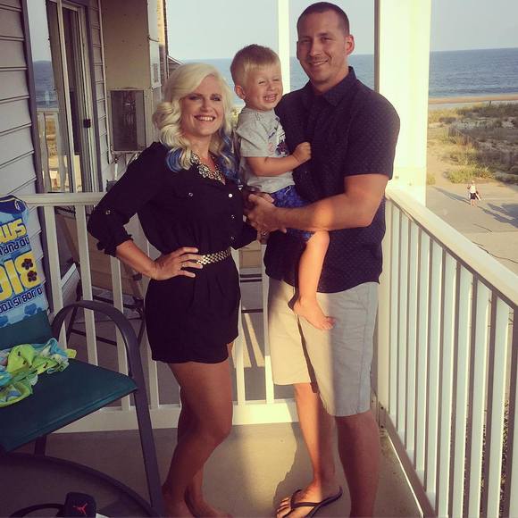 Meet your Posher, Keleigh - Picture 1 of 1