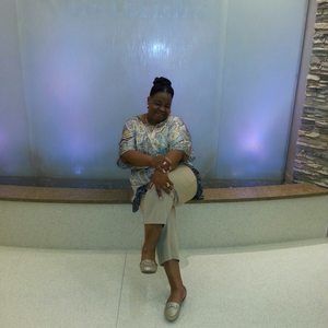 Meet your Posher, Renee