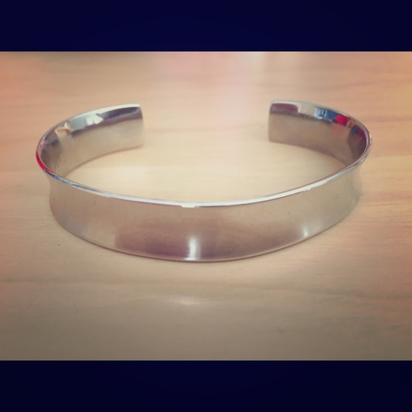 ✨Simple Silver Cuff Bracelet✨