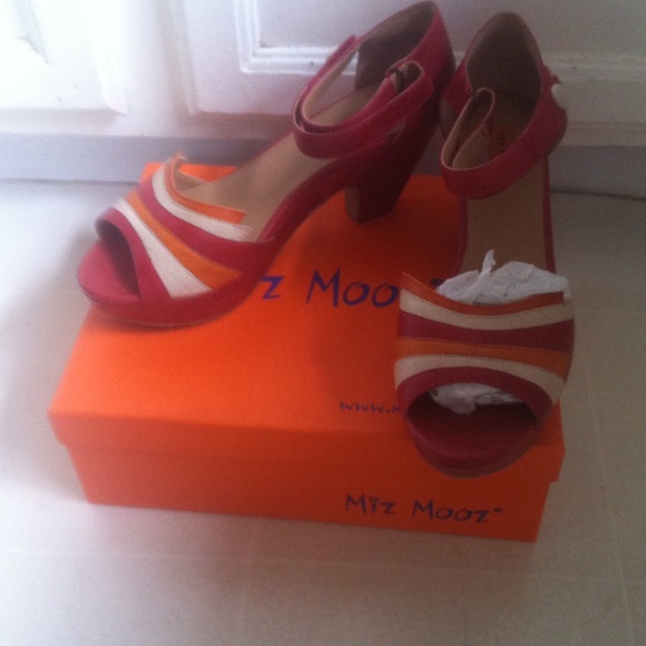 Miz Mooz retro heels