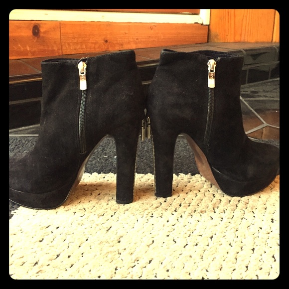 BCBG black suede booties