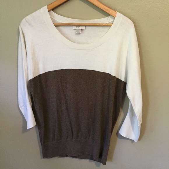 Brown and cream 3/4 sleeve sweater!