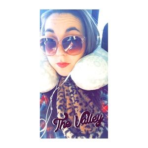 Meet your Posher, Mckenna