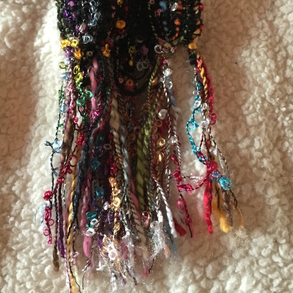 Scarf - Picture 3 of 3