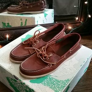 Boat shoes