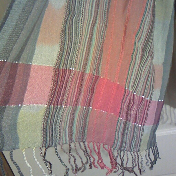 Scarf - Picture 2 of 2