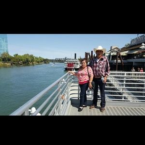 Meet your Posher, Maria