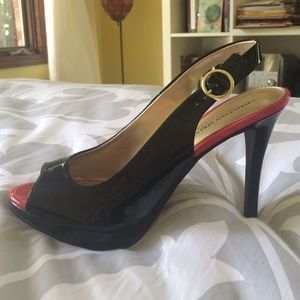 Black Pumps with Red Detailing NEVER WORN 💃🏻😍
