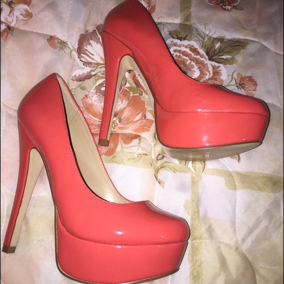 Cute Coral pumps