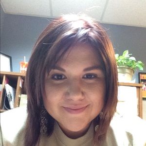 Meet your Posher, Almadelia