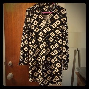 Cute black and white print dress