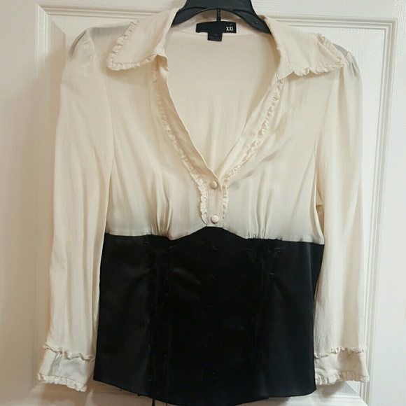 Forever 21 Blouse - Picture 2 of 4