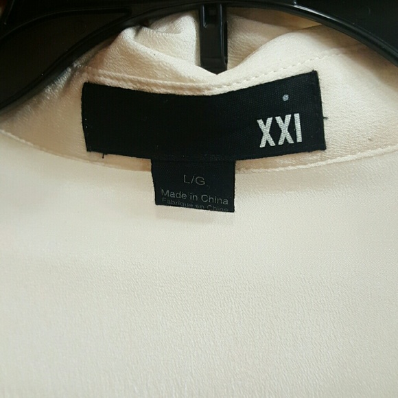 Forever 21 Blouse - Picture 4 of 4