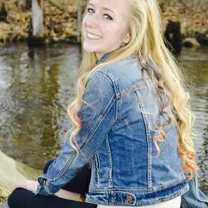 Meet your Posher, Taylor