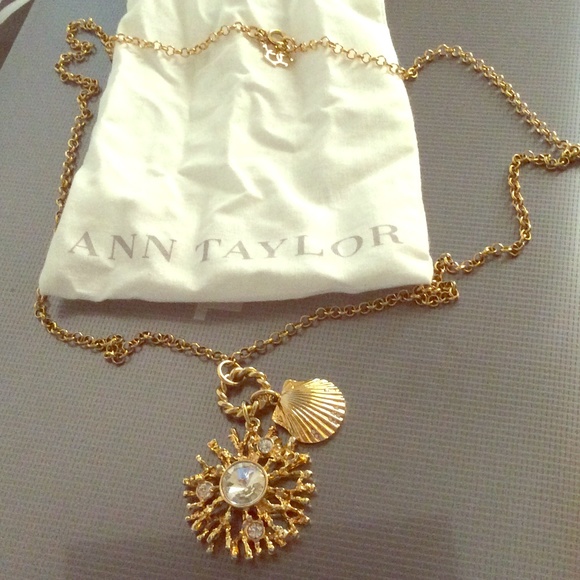 Ann Taylor long shell necklace