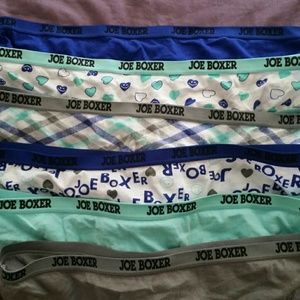 6 pairs of Joe Boxer thong panties, never worn