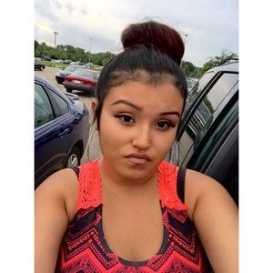 Meet your Posher, Dulce