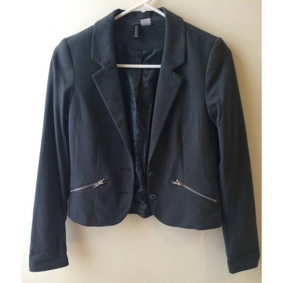 NWOT H&M • Gray blazer
