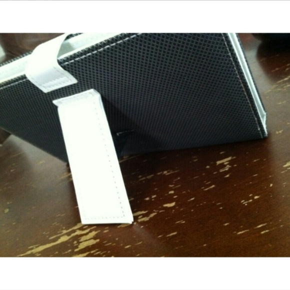 SOLD On OfferUp /.\ - Picture 2 of 4