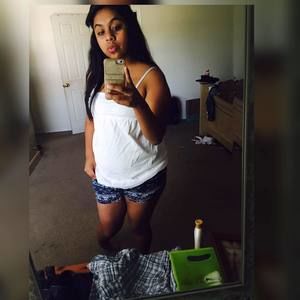 Meet your Posher, Flor elena