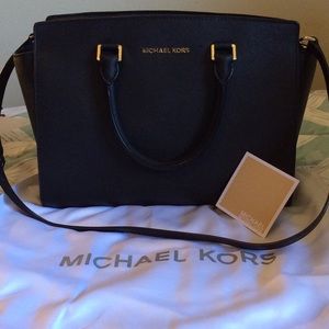 Michael Kors Large Selma Satchel ⭐️ON HOLD ⭐️