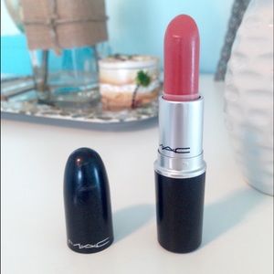 MAC Cremesheen "Ravishing" lipstick