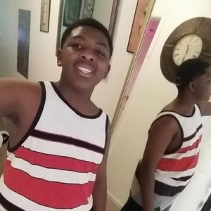 Meet your Posher, Kenneth