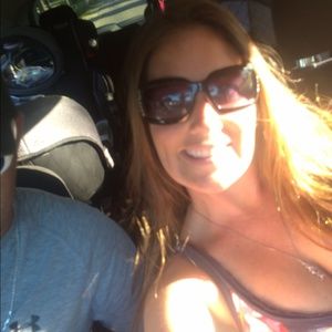 Meet your Posher, Erika