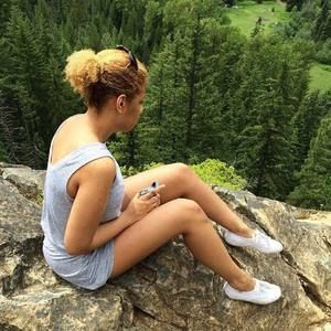 Meet your Posher, Nicky