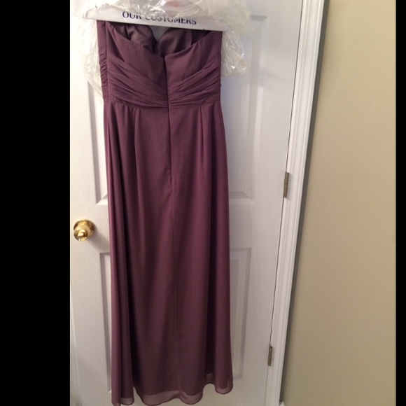 prom/bridesmaid gown - Picture 2 of 4