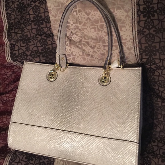 Anne Klein pearl purse - Picture 3 of 4