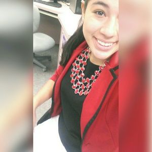 Meet your Posher, Areli