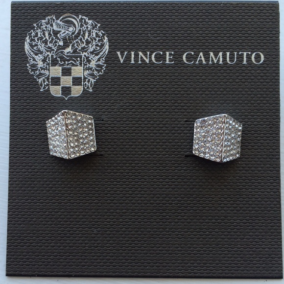 Vince Camuto Jewelry - NWT Geometric Studded Earrings