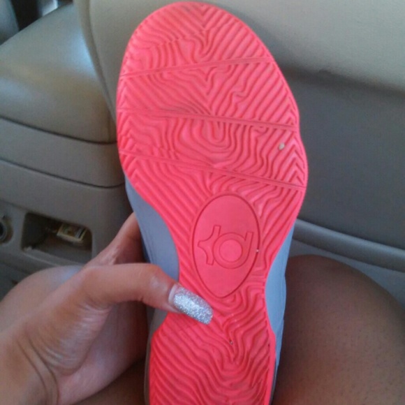 SOLD - Picture 3 of 4