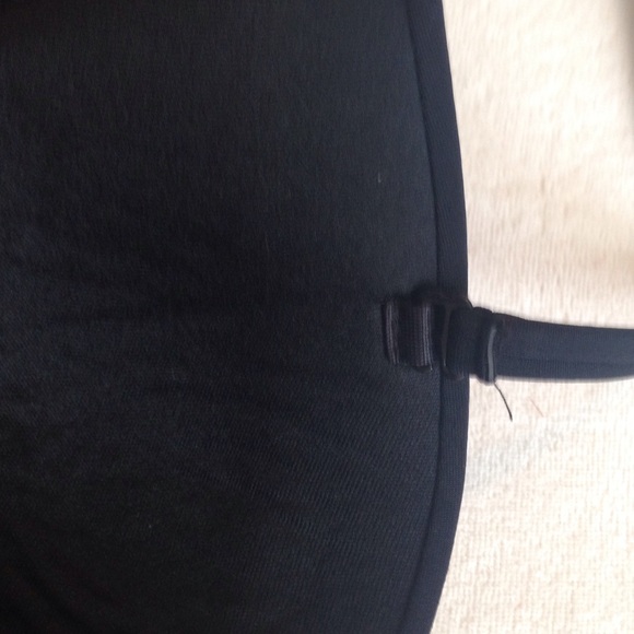 Black Old Navy Bikini top - Picture 3 of 4