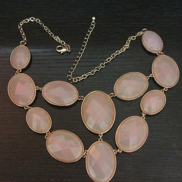 H&M statement necklace