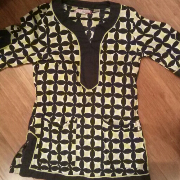 Koi Scrub Top